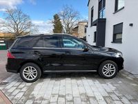 Gebraucht Mercedes GLE250 204 PS (150 kW) 2016 Schwarz SUV
