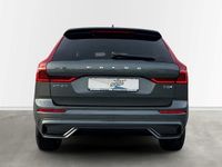 Neu Volvo XC60 Plus 455 PS (334 kW) 2026 Grün SUV