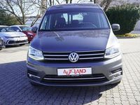 Gebraucht VW Caddy Highline 150 PS (110 kW) 2017 Grau Van / Kleinbus