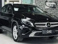 Gebraucht Mercedes GLA200 156 PS (114 kW) 2015 Kosmosschwarz  lack SUV