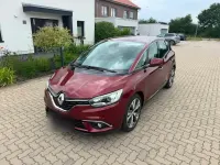 Gebraucht Renault Scénic IV 131 PS (96 kW) 2018 Rot Van / Kleinbus