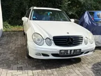 Usata Mercedes E220 150 CV (110 kW) 2004 Bianco Station wagon