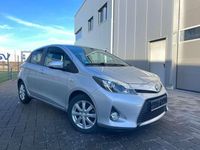 Gebraucht Toyota Yaris Hybrid Edition 75 PS (55 kW) 2014 Silver metallic Kleinwagen