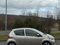 Gebraucht Toyota Aygo 68 PS (50 kW) 2008 Beige Kleinwagen