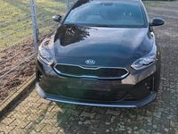 Gebraucht Kia ProCeed 140 PS (102 kW) 2021 Schwarz Limousine