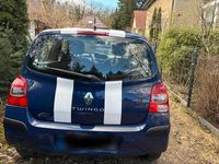 Gebraucht Renault Twingo 70 PS (51 kW) 2008 Blau Kleinwagen