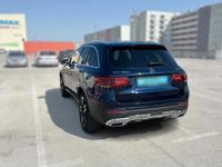 Gebraucht Mercedes GLC300 AMG line 211 PS (155 kW) 2021 Blau SUV