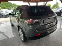 Gebraucht Jeep Compass 179 PS (131 kW) 2024 Grau SUV