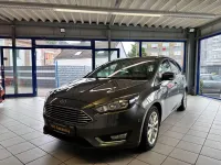 Gebraucht Ford Focus Titanium 150 PS (110 kW) 2015 Grau Kombi