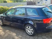 Usata Audi A4 102 CV (75 kW) 2005 Blu Station wagon