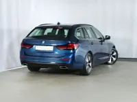 Gebraucht BMW 520 Performance 190 PS (139 kW) 2022 Blau Kombi
