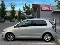 Gebraucht VW Golf VI 105 PS (77 kW) 2011 Grau Kleinwagen