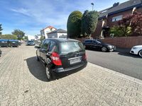 Gebraucht Mercedes A150 95 PS (69 kW) 2012 Schwarz Limousine