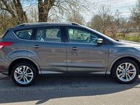 Gebraucht Ford Kuga Individual 163 PS (119 kW) 2014 Grau SUV