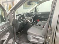 Gebraucht VW Caddy Life 123 PS (90 kW) 2024 Grau Van / Kleinbus