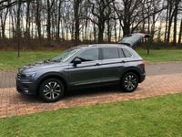Gebraucht VW Tiguan Allspace IQ Drive 150 PS (110 kW) 2020 Grau SUV