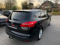 Gebraucht Ford Focus Titanium 120 PS (88 kW) 2017 Schwarz Kombi