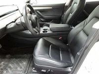 Gebraucht Tesla Model 3 Performance 377 kW (513 PS) 2021 Pearl white multicoat Limousine