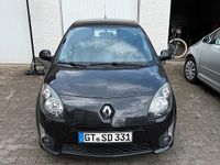 Second-hand Renault Twingo 58 CP (42 kW) 2010 Negru Hatchback
