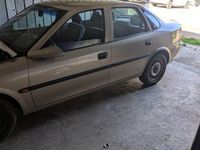 Gebraucht Opel Vectra 101 PS (74 kW) 1997 Limousine