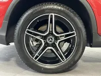 Gebraucht Mercedes GLC300 AMG line 245 PS (180 kW) 2022 Hyazinthrot SUV