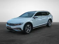 Gebraucht VW Passat Alltrack 200 PS (147 kW) 2023 Weiß (gletscherweiß metallic) Kombi