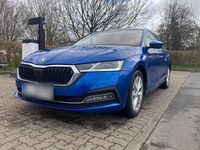 Second-hand Skoda Octavia First Edition 116 CP (85 kW) 2020 Albastru Break