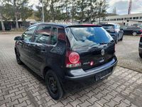 Gebraucht VW Polo 54 PS (39 kW) 2005 Schwarz Kleinwagen