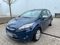 Gebraucht Ford Fiesta 95 PS (69 kW) 2010 Blau Kleinwagen