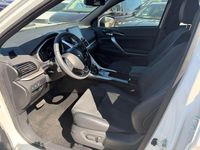 Gebraucht Mitsubishi Eclipse Cross Plus 98 PS (72 kW) 2024 Weiß SUV