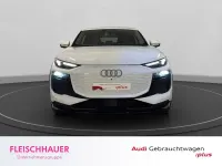 Gebraucht Audi Q6 Sportback e-tron Comfort 185 kW (252 PS) 2025 Gletscherweiß metallic SUV