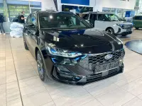 Gebraucht Ford Focus ST-Line 125 PS (91 kW) 2022 Obsidianschwarz metallic Kombi
