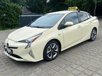 Gebraucht Toyota Prius 99 PS (72 kW) 2018 Gelb Kleinwagen