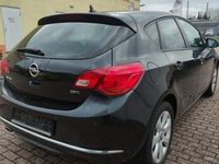 Gebraucht Opel Astra Design Edition 165 PS (121 kW) 2015 Schwarz Limousine