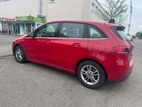 Gebraucht Mercedes B180 116 PS (85 kW) 2020 Jupiterrot  unilack Van / Kleinbus