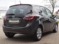 Gebraucht Opel Meriva Innovation 140 PS (102 kW) 2016 Silber Van / Kleinbus