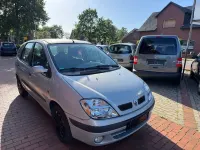 Gebraucht Renault Scénic 107 PS (78 kW) 2003 Silber Van / Kleinbus