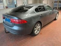 Gebraucht Jaguar XE Prestige 179 PS (131 kW) 2015 Grau Limousine