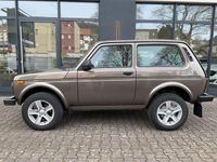 Gebraucht Lada niva 83 PS (61 kW) 2023 Braun SUV