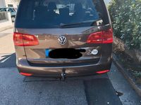Gebraucht VW Touran 105 PS (77 kW) 2011 Braun Van / Kleinbus