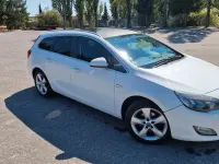 Gebraucht Opel Astra Innovation 110 PS (80 kW) 2012 Weiß Kombi
