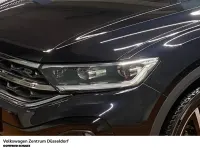 Gebraucht VW T-Roc R-line 150 PS (110 kW) 2023 Schwarz SUV
