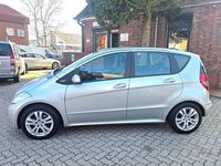 Gebraucht Mercedes A200 140 PS (102 kW) 2012 Silber Limousine
