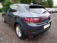 Gebraucht Renault Mégane IV Intens 132 PS (97 kW) 2016 Grau Limousine