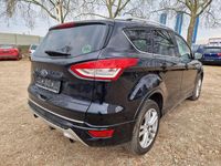 Gebraucht Ford Kuga Individual 163 PS (119 kW) 2014 Pantherschwarz metallic SUV