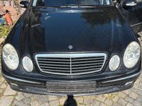 Gebraucht Mercedes E320 224 PS (164 kW) 2004 Schwarz Kombi
