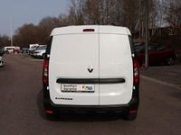 Gebraucht Renault Express 102 PS (75 kW) 2024 Gletscherweiss Van / Kleinbus