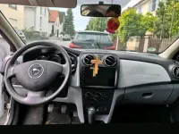 Gebraucht Dacia Sandero 75 PS (55 kW) 2014 Weiß Kleinwagen