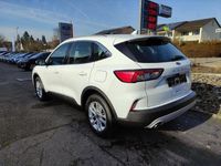 Gebraucht Ford Kuga Titanium 120 PS (88 kW) 2021 Weiß SUV