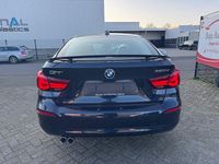 Gebraucht BMW 320 Advantage 190 PS (139 kW) 2020 Blau Limousine